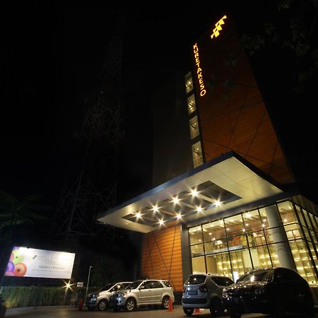 Kuretakeso Kemang Hotel Jakarta Exterior foto